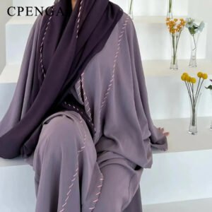 عبايه اكمام واسعه