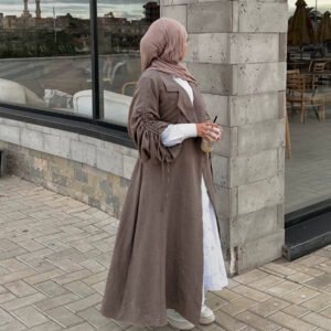 عبايات ملونه مفتوحه